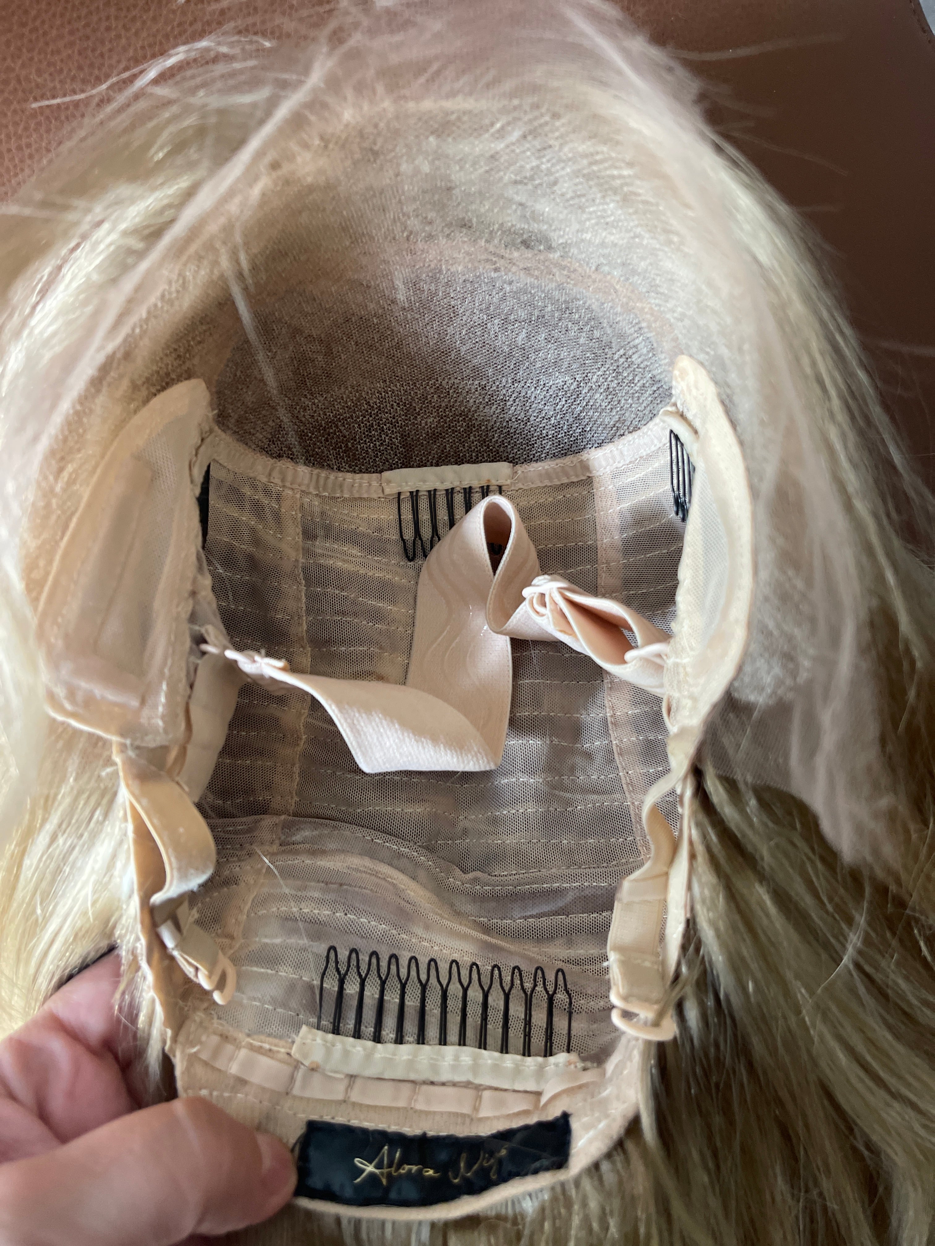 “MORGAN” 22in Premium Human Hair