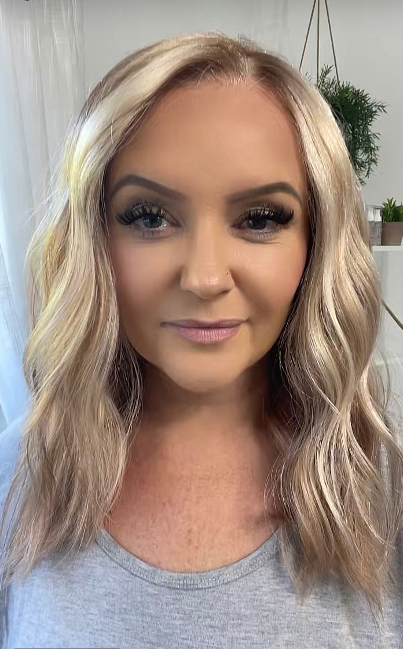 “REA” 16 in PREMIUM Human Hair