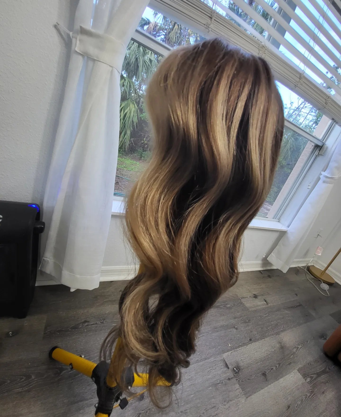 "ALORA" Raw Human Hair 22 in