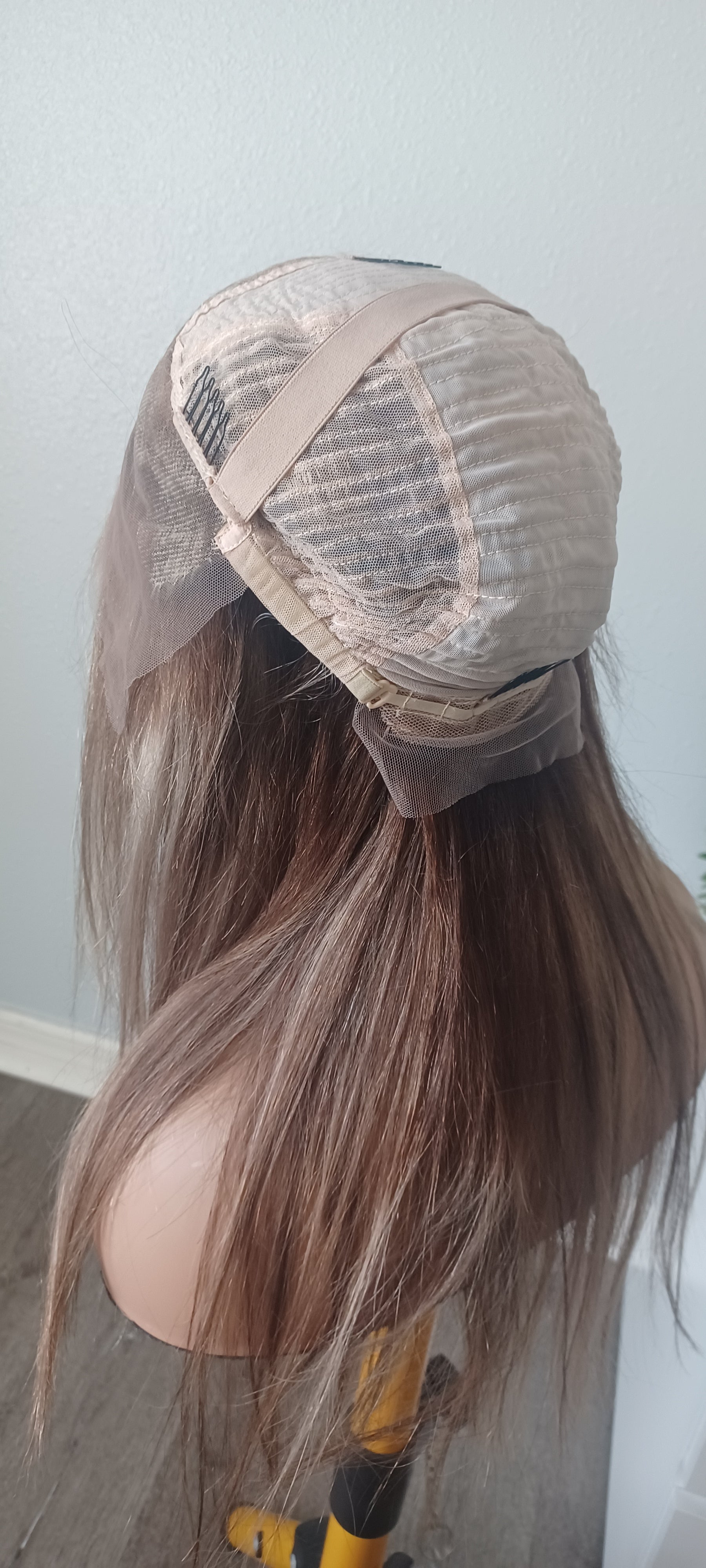 Annabelle Lace Front Wig 16 in